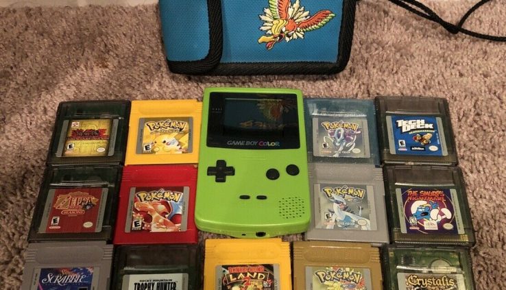 Nintendo Game Boy Color Console w/Case & 14 Video games (5 Pokemon)