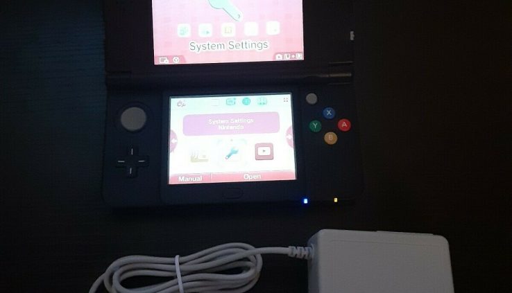 Nintendo 3DS Contrivance Big Mario Murky Edition – USED with case and charger