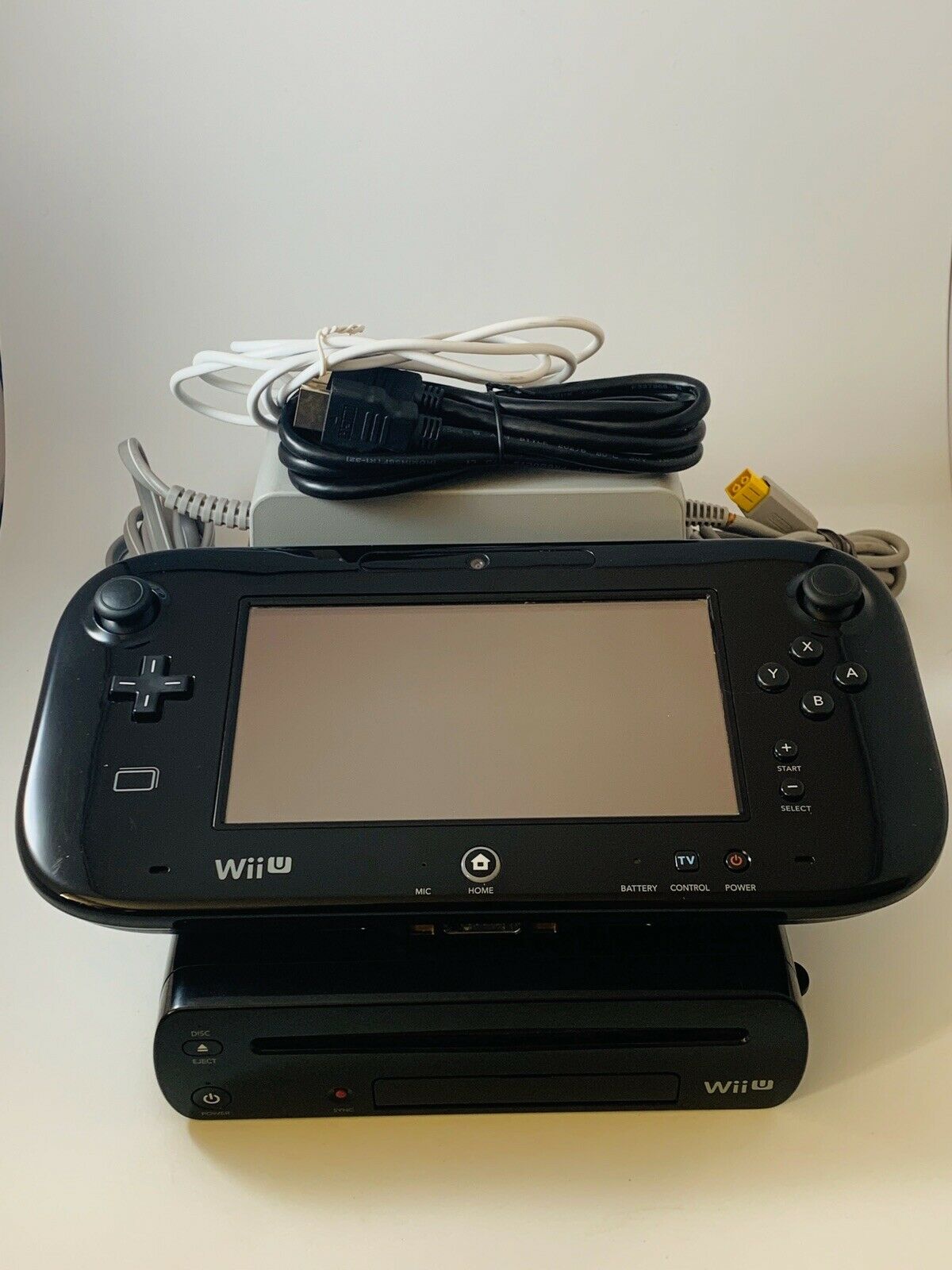 Nintendo Wii U 32GB VIdeo Sport Device Console Bundle WUP101 Shaded