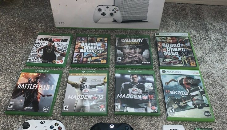 2 TB Xbox One s 8 Video games 2 Controllers Rechargeable Batteries