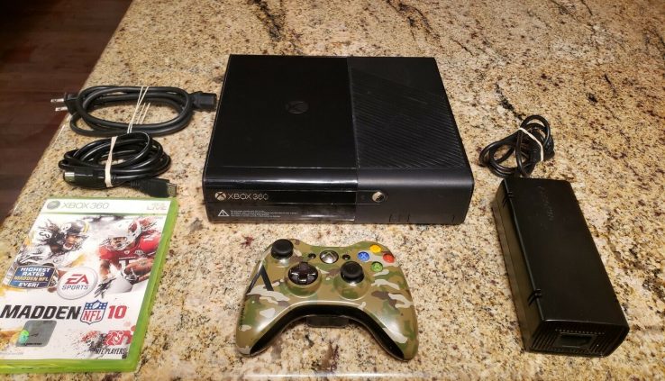 Xbox 360 E Console 500GB System 1538 – Bundle -Controller, cables, game