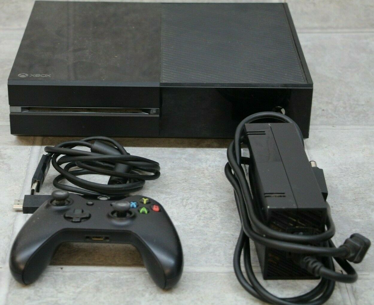 Microsoft Xbox One 500GB Console Gloomy Model 1540 on 