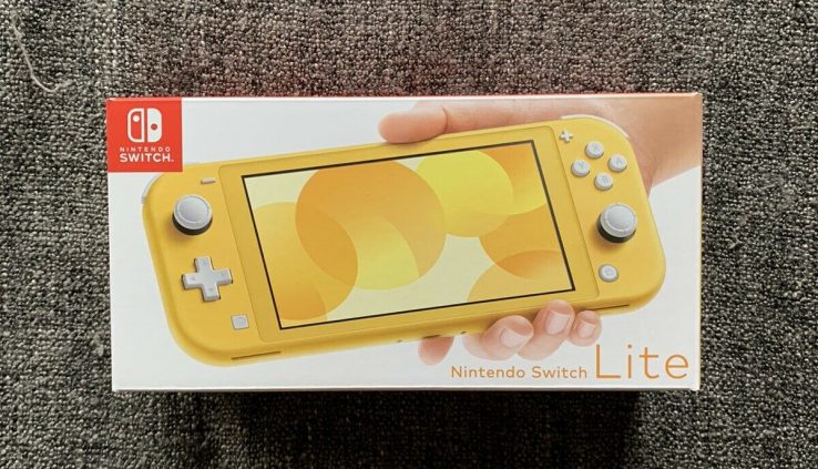 Nintendo Switch Lite Yellow Console In Hand, Free Ship! *SHIPS TODAY*