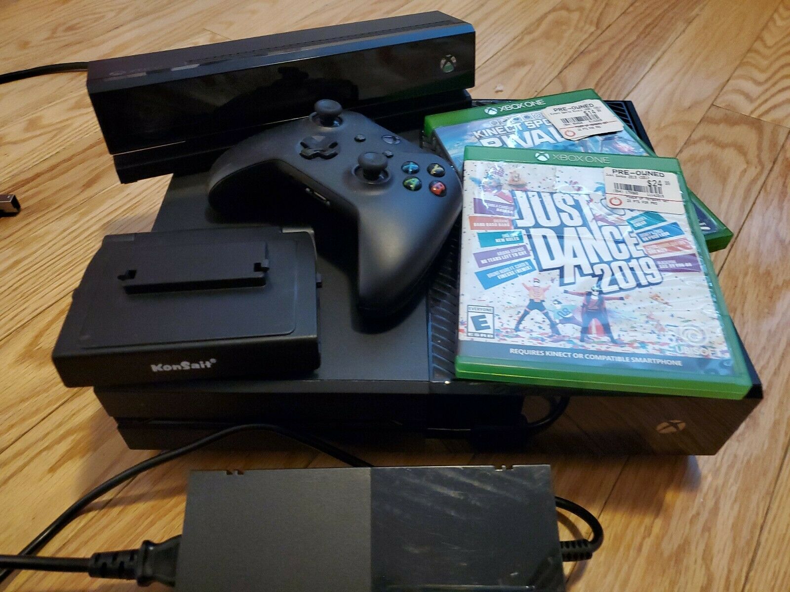 Microsoft Xbox One Kinect Bundle 500GB Sunless Console (7UV00239) on Web