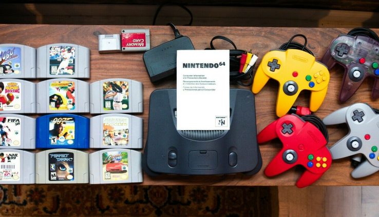 Nintendo 64 + 11 games + 4 legitimate controllers + accessories