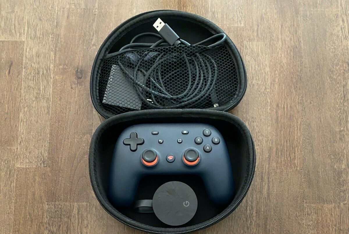 Feeble Google Stadia Founders Restricted Edition Blue Controller and Chromecast Ultra