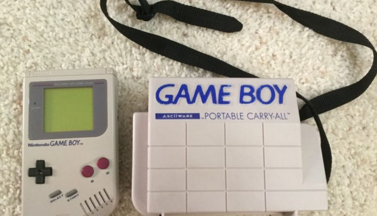 Nintendo Game Boy Grey usual DMG-01 with Asciiware carry-all case 1989