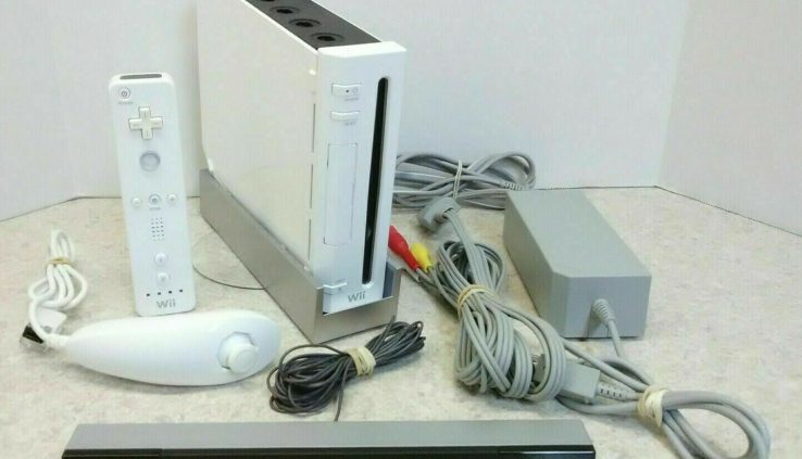 Nintendo Wii Console Tested RVL-001 White Backwards Like minded Gamecube