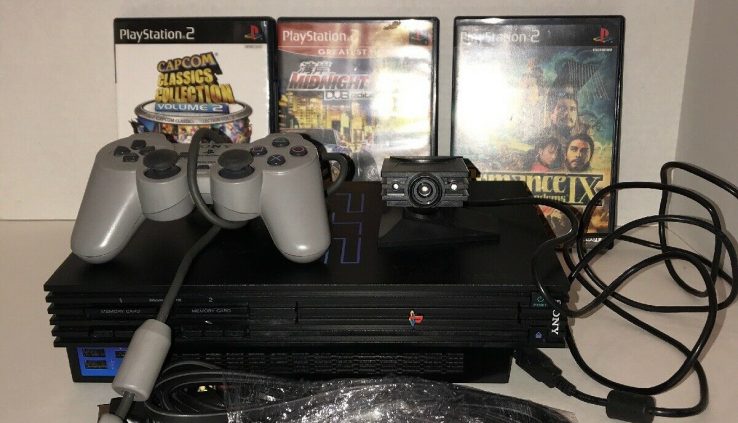 Sony Playstation2 PS2 Burly Video Sport System Total SCPH-39001 With 3 Video games.