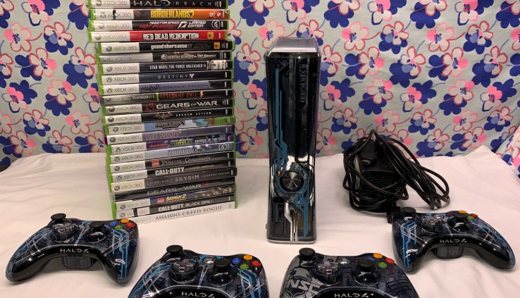 Microsoft Xbox 360 S Halo 4 Small Model 320GB 25 games 4 Controllers bundle