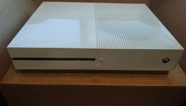 Microsoft XBOX ONE S 1TB White HD System CONSOLE ONLY w/ AC Cord and HDMI Cable