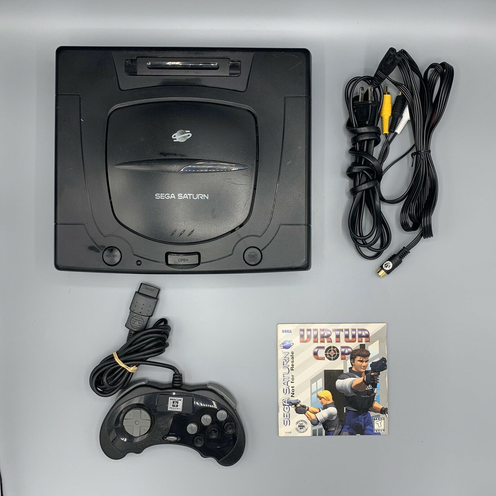 Sega Saturn Console Bundle Model 80000a W  Controllers & All Cords 