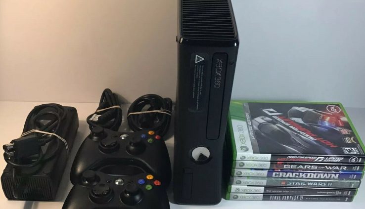 Microsoft Xbox 360 S Console 3GB Model 1439 – Orig 2 Controllers, HDMI, 6 Video games