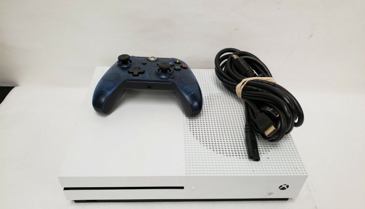 Microsoft Xbox One S 500GB White Sport Draw Console (1681) –  5/L209921B