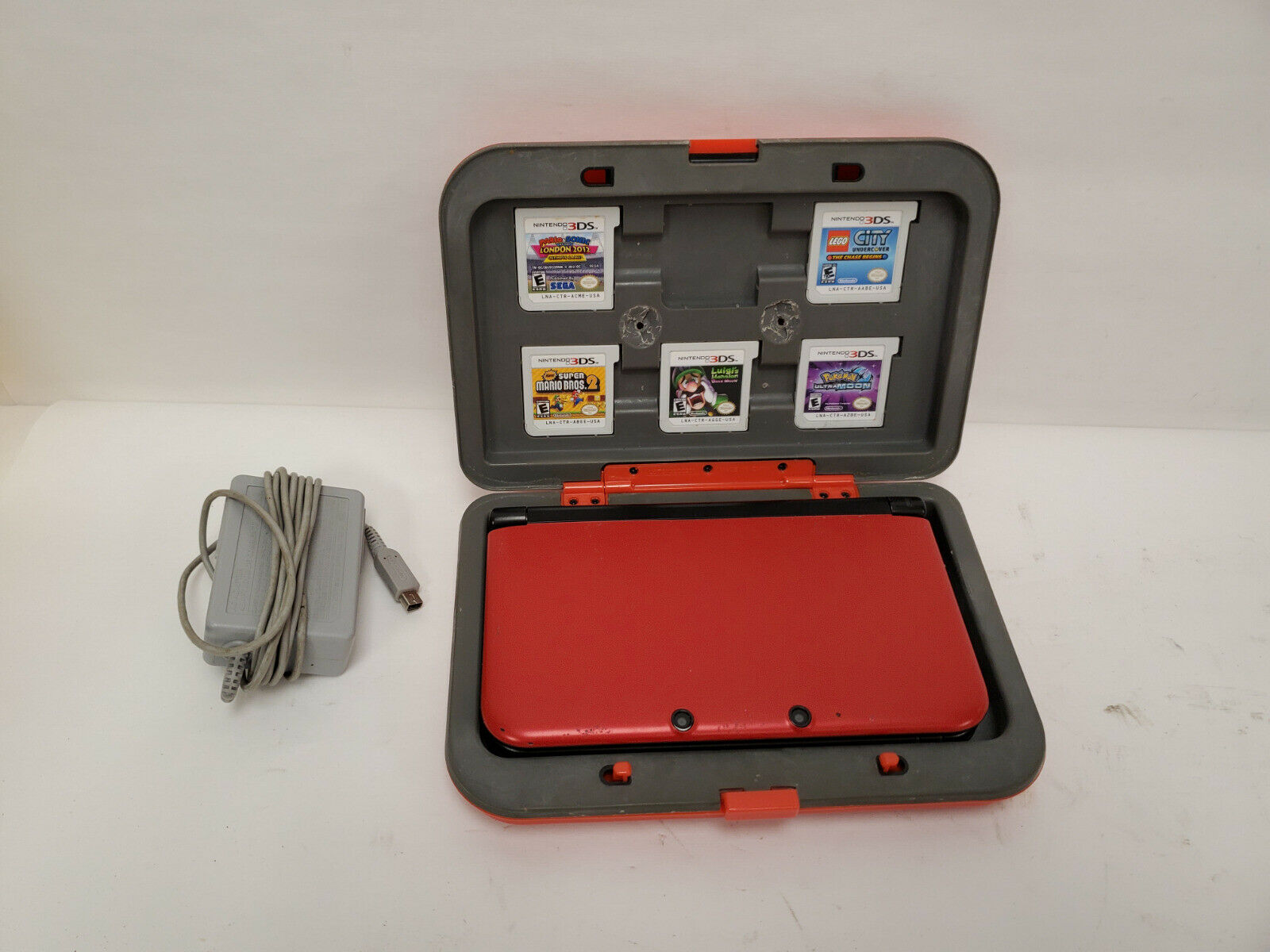 Nintendo 3DS XL SPR001 Handheld USA Red Console 11/B6837B