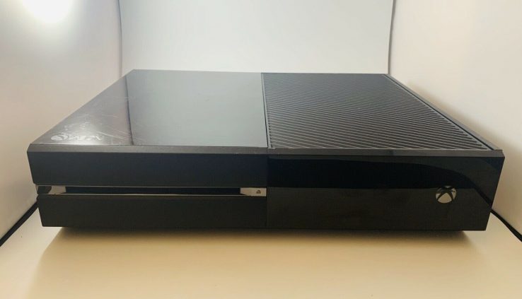 Microsoft Xbox One Console Model 1540 500GB – CONSOLE ONLY – TESTED