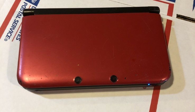 Nintendo Modern 3DS XL Red Sport System With Discovering Nemo Worn. Works