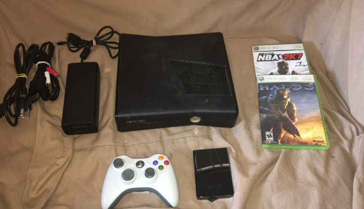 Xbox 360s Slim Matte Console w/ 20gb  HDD, Energy Provide, Controller, 2 Recreation