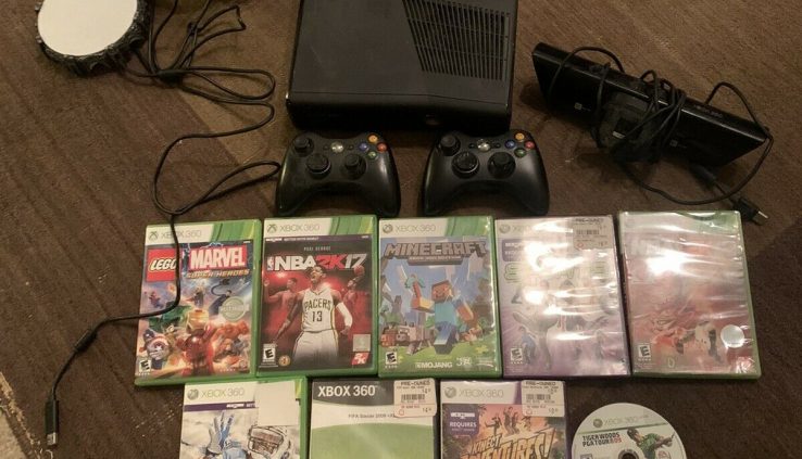 xbox 360 s console bundle w/ 2 Controllers and 9 Video games