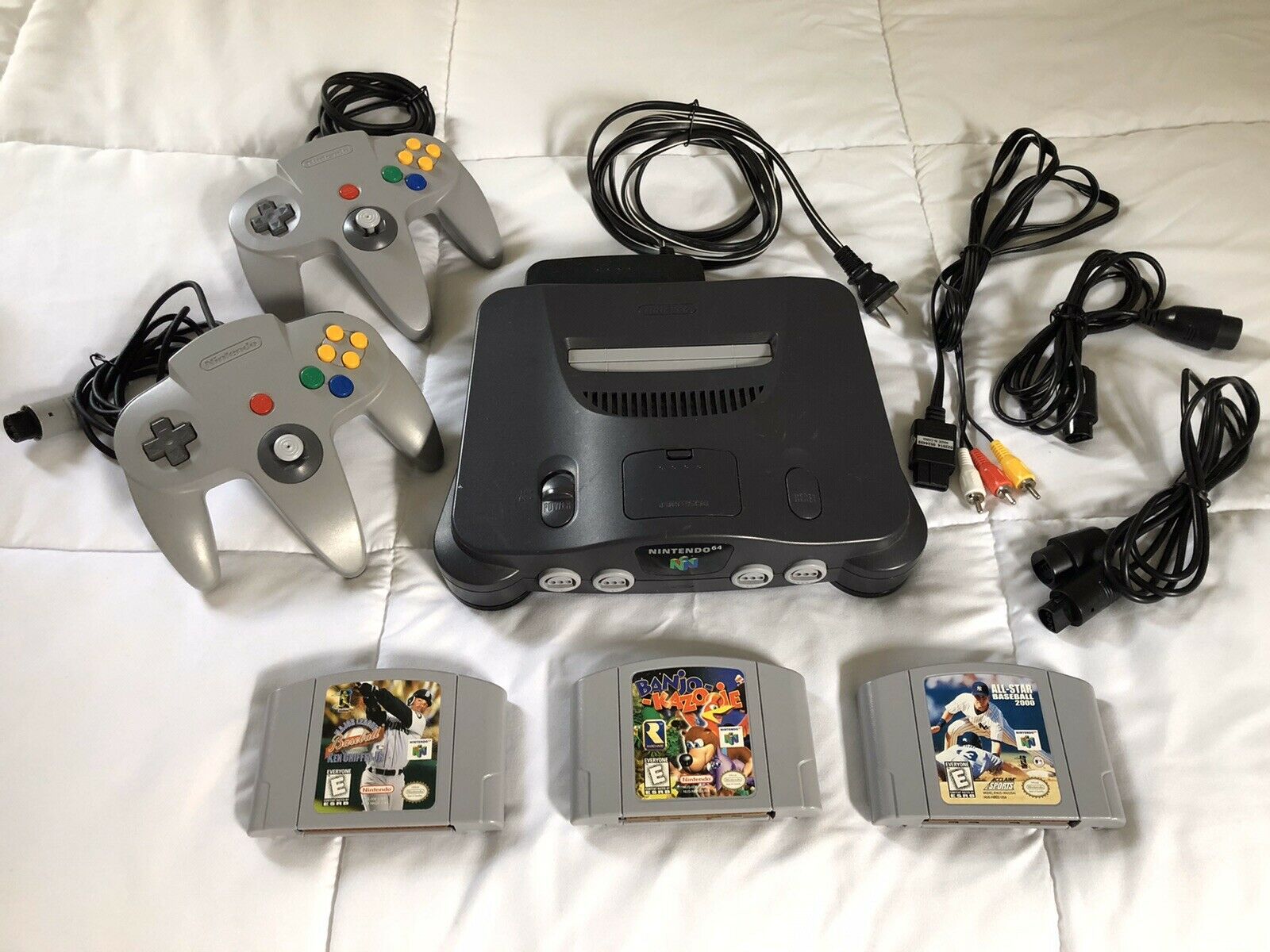 Nintendo 64 Console Bundle - iCommerce on Web