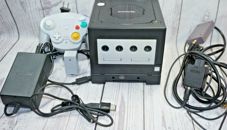 Nintendo GameCube w/wires & w/gameboy attachment & 1 wireless controller  #T