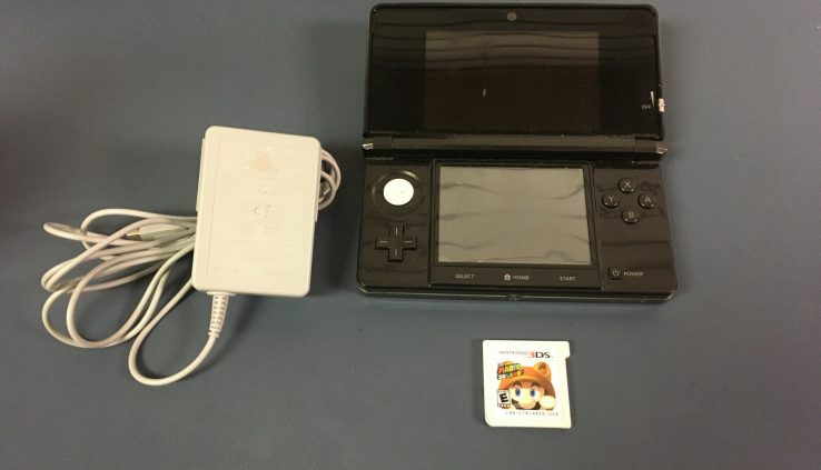 Current 3DS Cosmo Sunless + Charger + Mario 3D Land