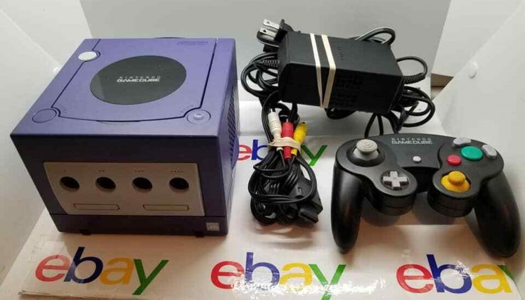 Nintendo GameCube Purple Console Bundle with cords and 2 Games Tested