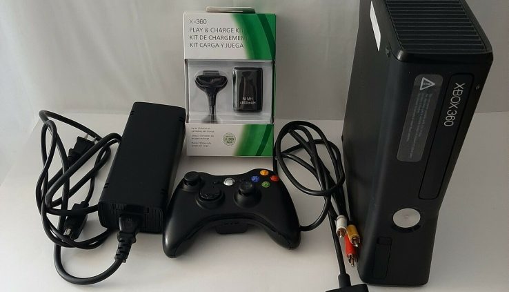 Microsoft Xbox 360 S 250GB Sad Console Bundle w/ Controller, Hookups and Sport