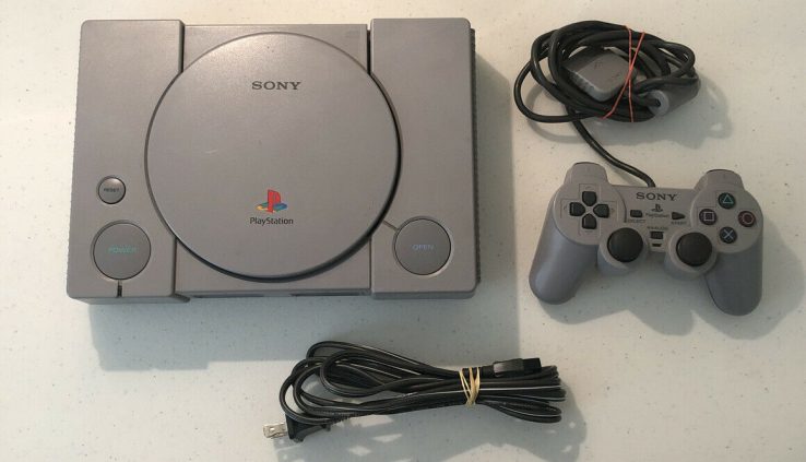 Sony PlayStation 1 (PS1) SCPH-9001 Console + Controller
