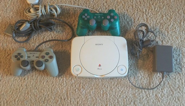 PS1 Slim PSone Console Full, 2 Controllers and Memory Card.SONY