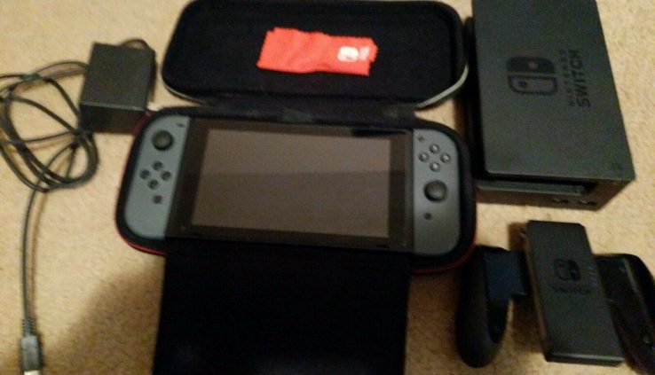 Nintendo Switch 32GB Gray Console (with Gray Joy-Cons)