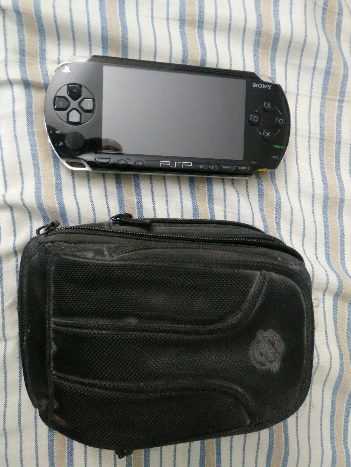 Sony PSP1001 Black PlaystationPortable Bundle + Case + 64GB