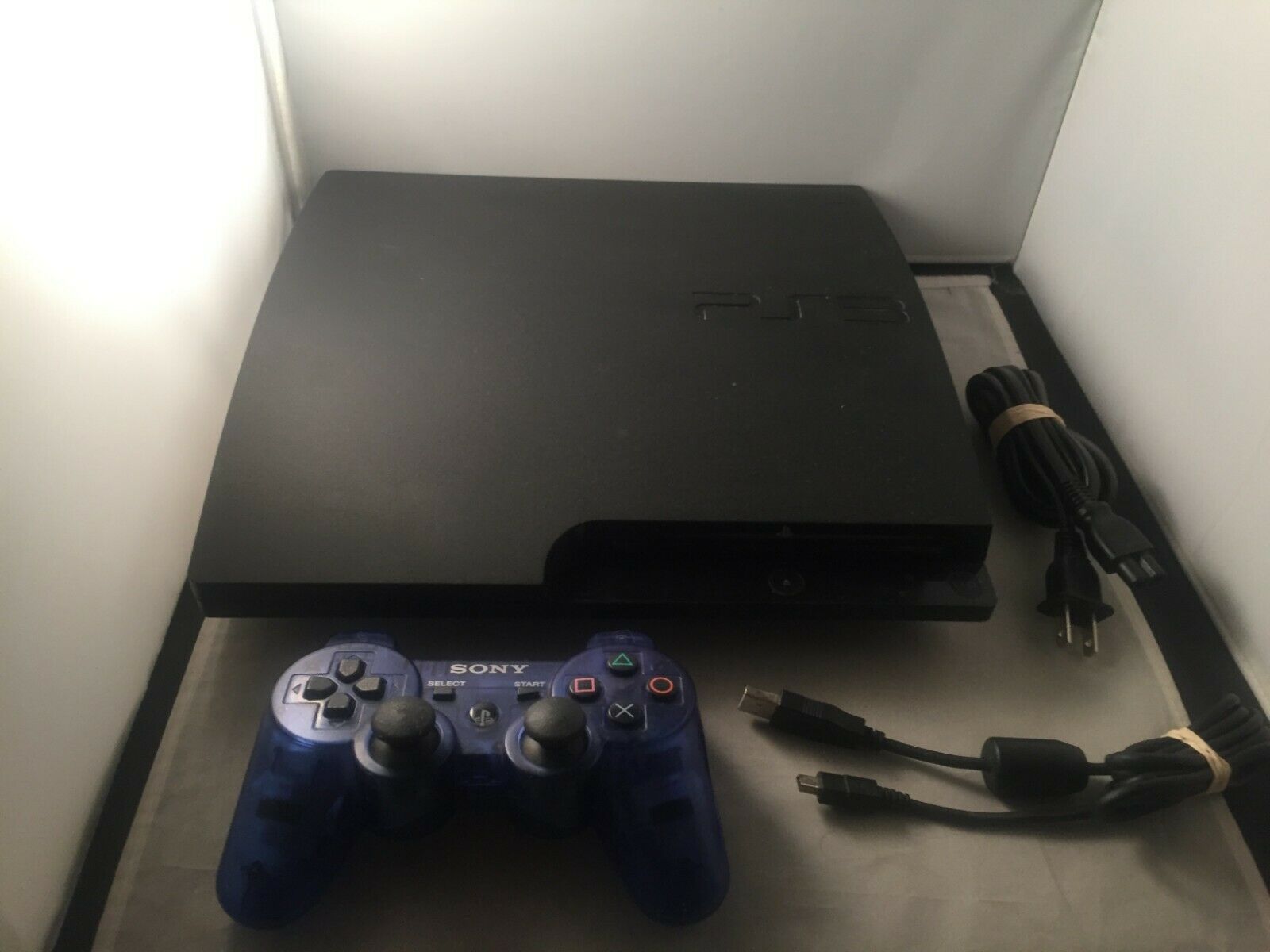 Sony PlayStation 3 320 GB Slim Initiating Edition Console PS3 (CECH ...