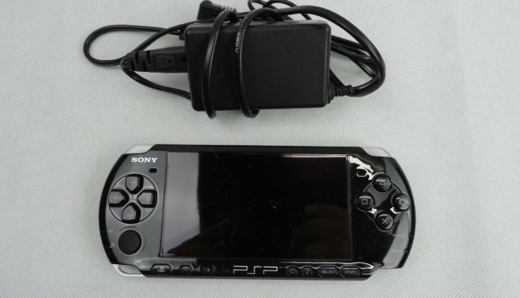 Sony PsPSP 3001 Console with Charger Examined Working