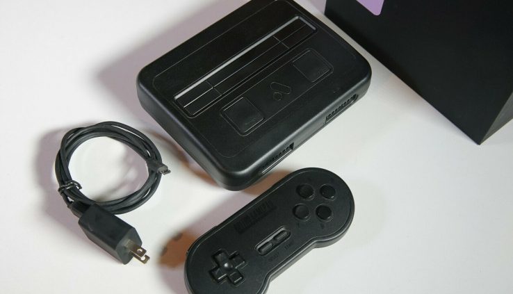 Analogue Substantial NT Dim with 8BitDo SN30 Gamepad