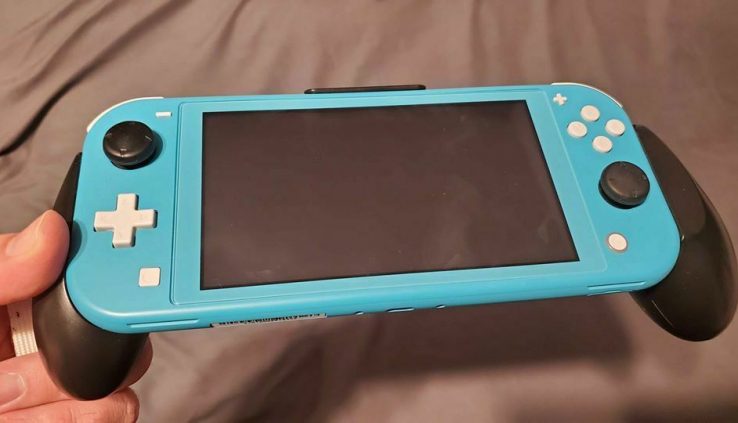 ++++ Nintendo Swap Lite Turquoise 3 Games Mario and Extra ++++