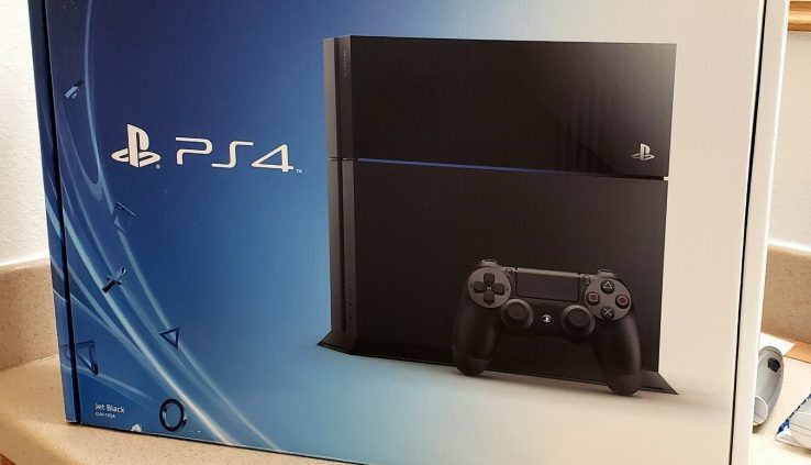 Sony PlayStation 4 500GB Console – Jet Shaded