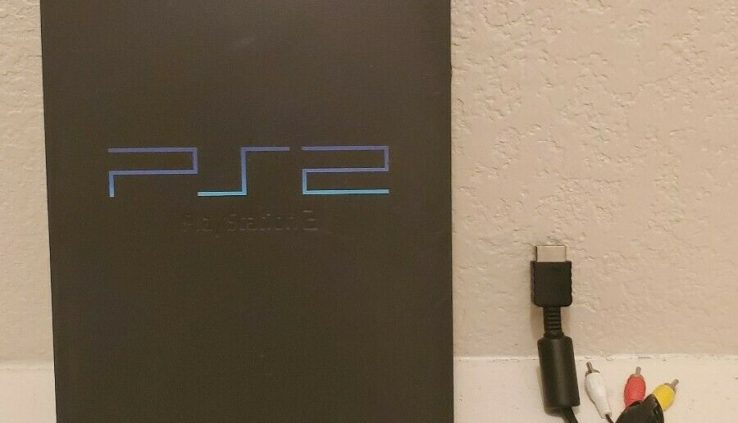 Sony PlayStation 2 PS2 Gaming Console & AV Cable Paunchy Phat SCPH-30001 R