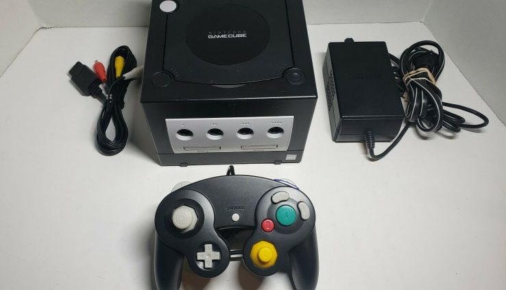 Nintendo Gamecube Dim Console Bundle w/ Cords Controller DOL-001 total!