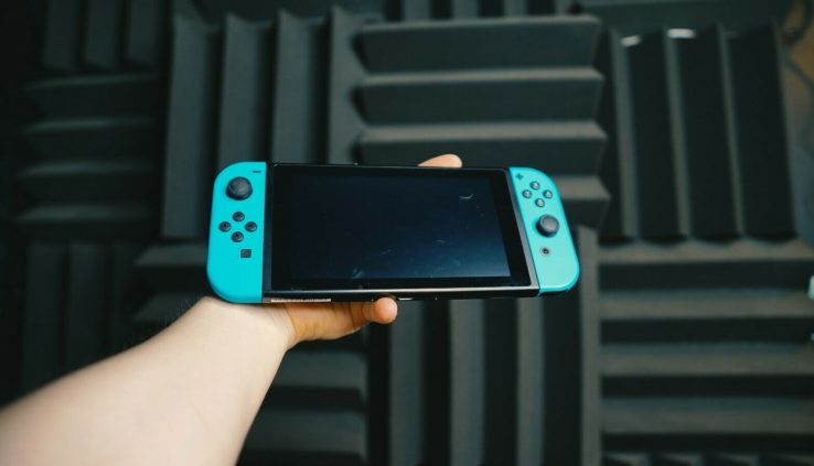 Nintendo Change Console Physique Joycons charger Feeble. NO dock, SEE PHOTOS