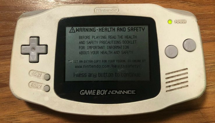 Nintendo Sport Boy Come White Handheld Gadget – Frail – Console Entirely Tested!
